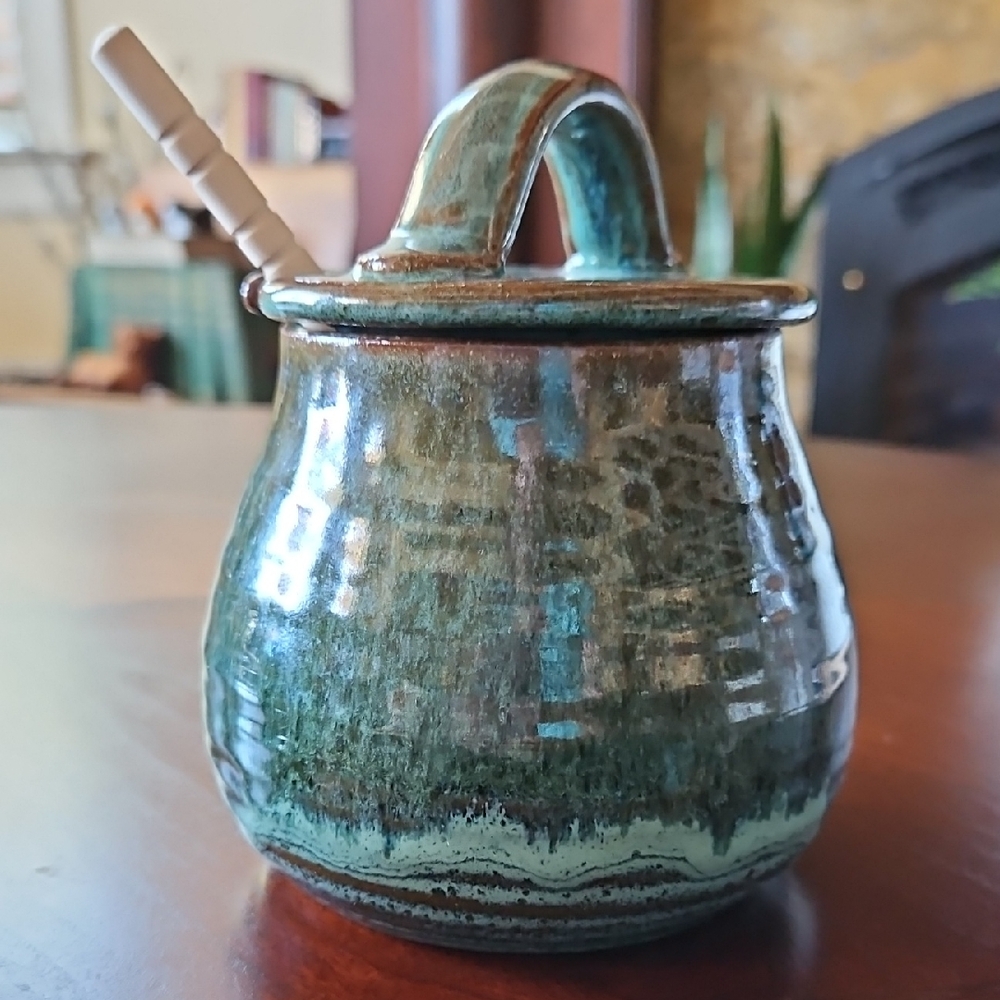Fairview Lake Handcrafted Emerald & Blue Ceramic Honey Jar/Pot New Honey Dipper